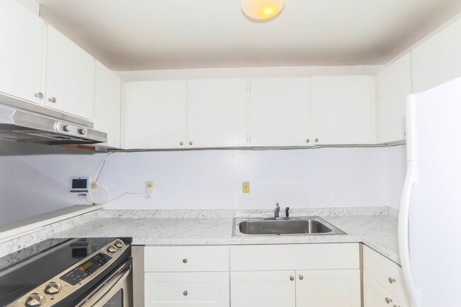 Building Photo - 94-1482 Lanikuhana Avenue Unit #532