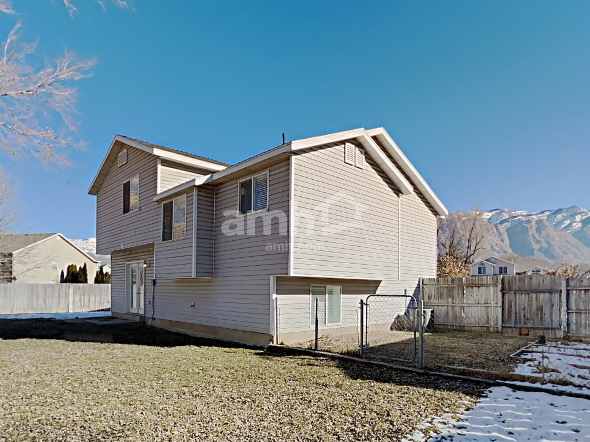 Building Photo - 435 S 120 W