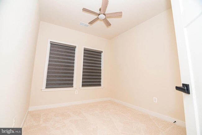 Building Photo - 9011 Amelung St