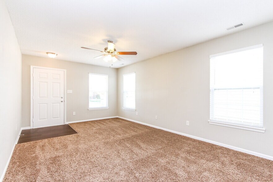 Building Photo - 3633 Laurel Cherry Ln