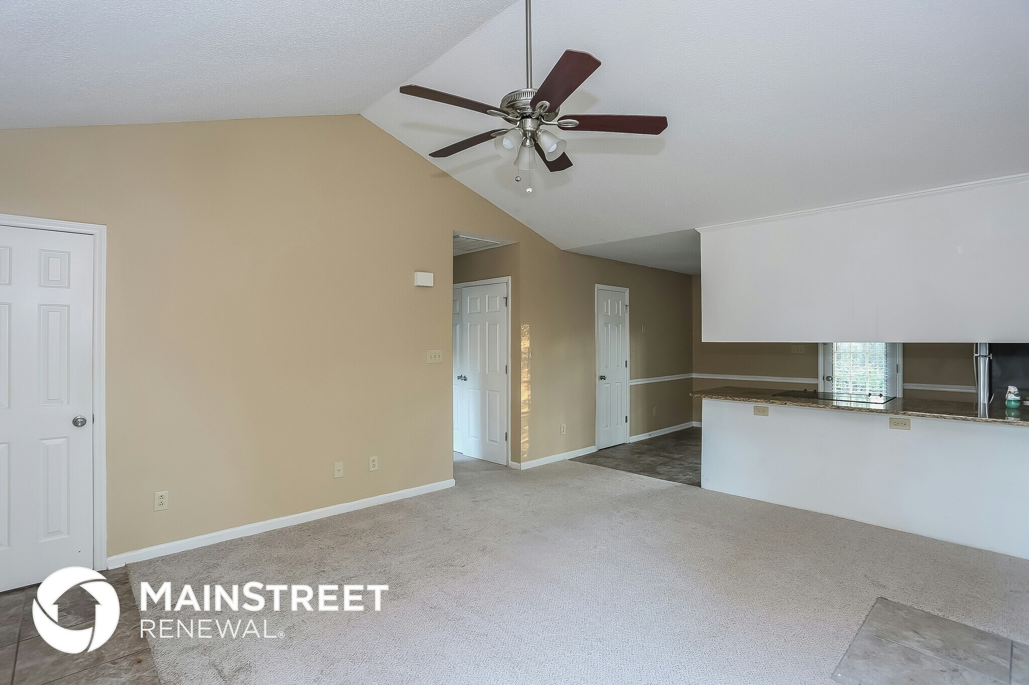Building Photo - 4905 Farmview Dr
