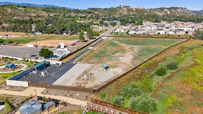 Building Photo - 13305 Cultivate Ct