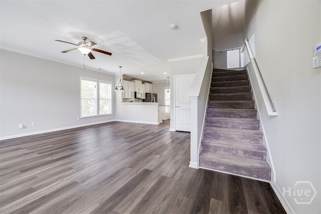 Building Photo - 345 Sonoma Dr