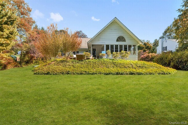 Building Photo - 14 Earlwood Dr