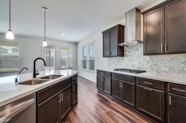 Building Photo - 916 Waggoner Dr