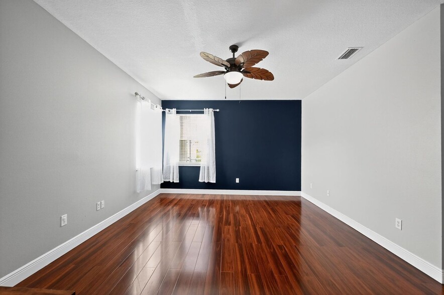 Building Photo - 6153 Everlasting Pl