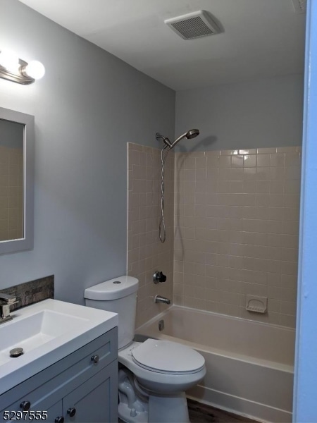 Building Photo - 4805 Ravens Crest Dr