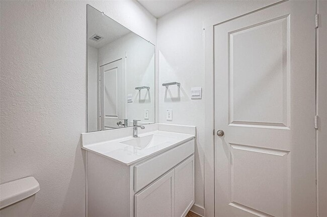 Building Photo - 1410 Windom Ct Way