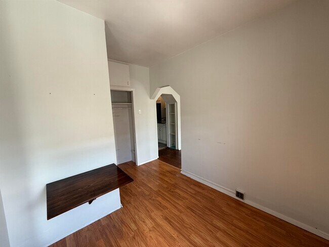Building Photo - 381 Liberty Ave
