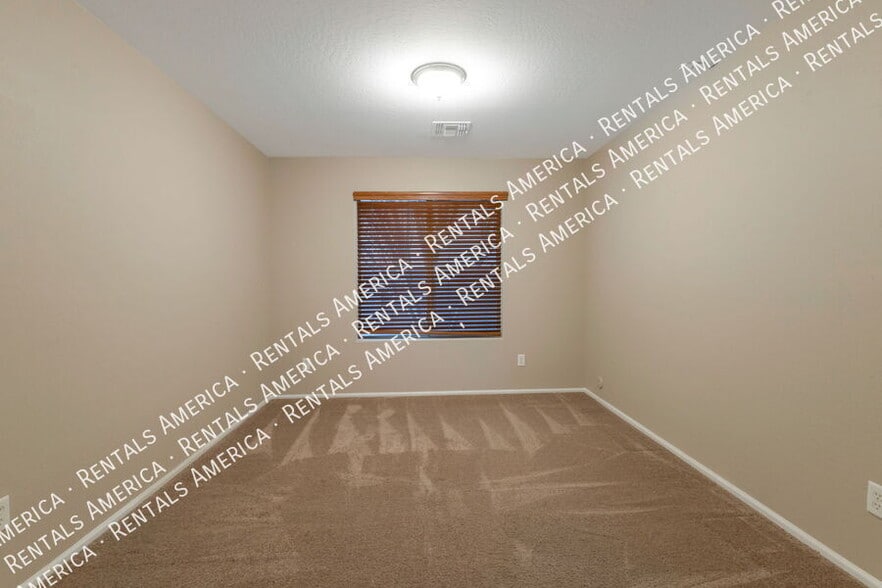 Building Photo - 45047 W Jack Rabbit Trail