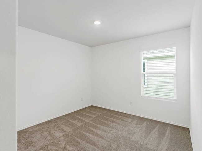 Building Photo - 7109 Gray Wolf Ln