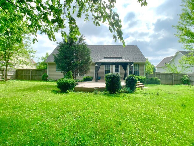 Building Photo - 4069 Challis Dr