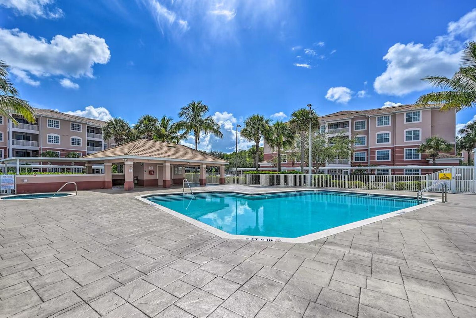 Building Photo - 11701 Olivetti Ln