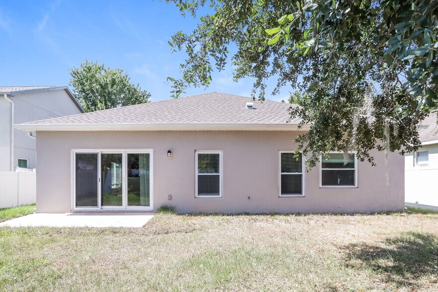 Building Photo - 6221 Desert Peace Ave