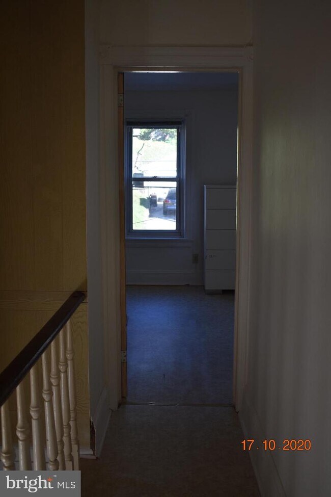 Building Photo - 622 Coates St