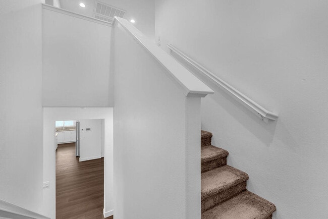 Building Photo - 83325 White Stallion Rd