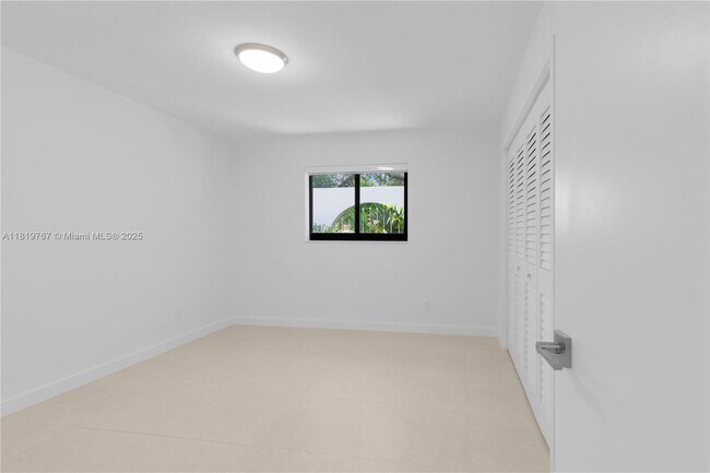 Building Photo - 7915 SW 166th St