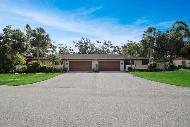 Primary Photo - 6416 Wood Owl Cir