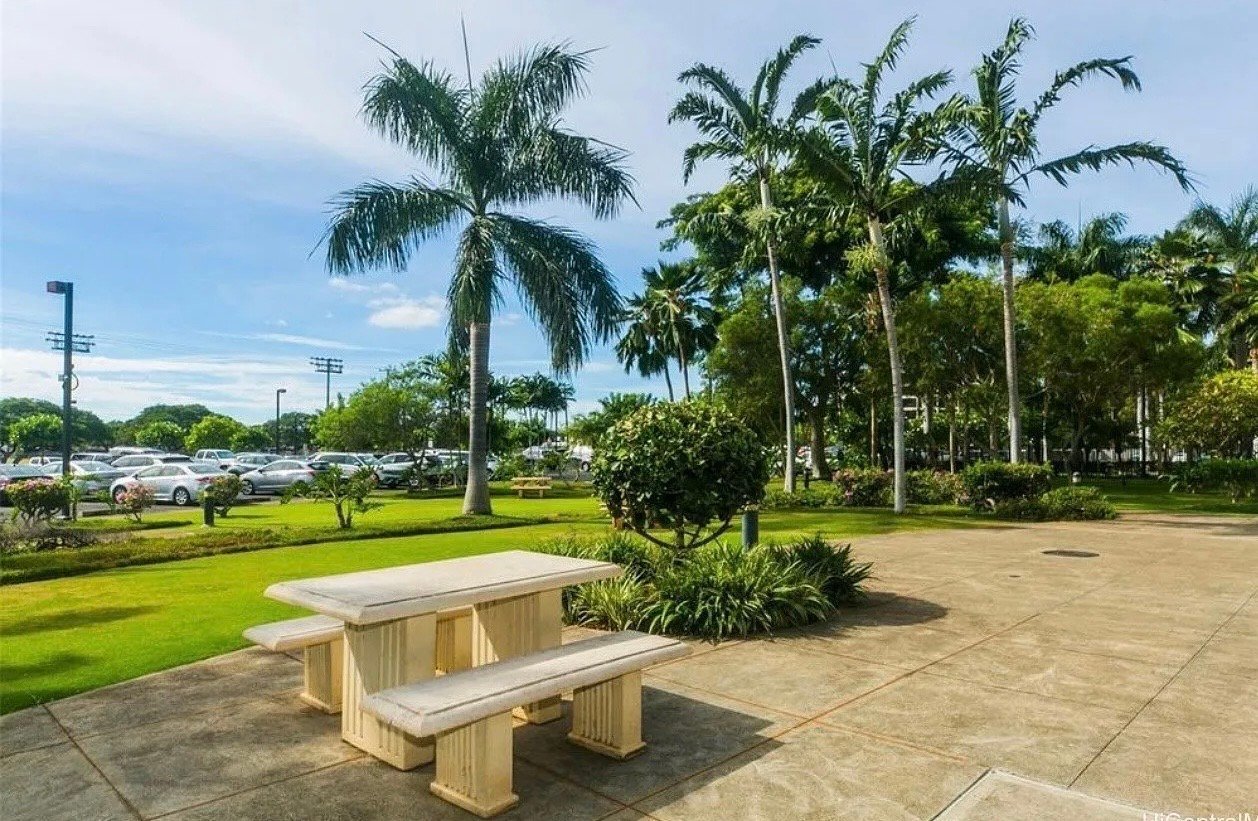 Building Photo - 94-302-302 Paiwa St