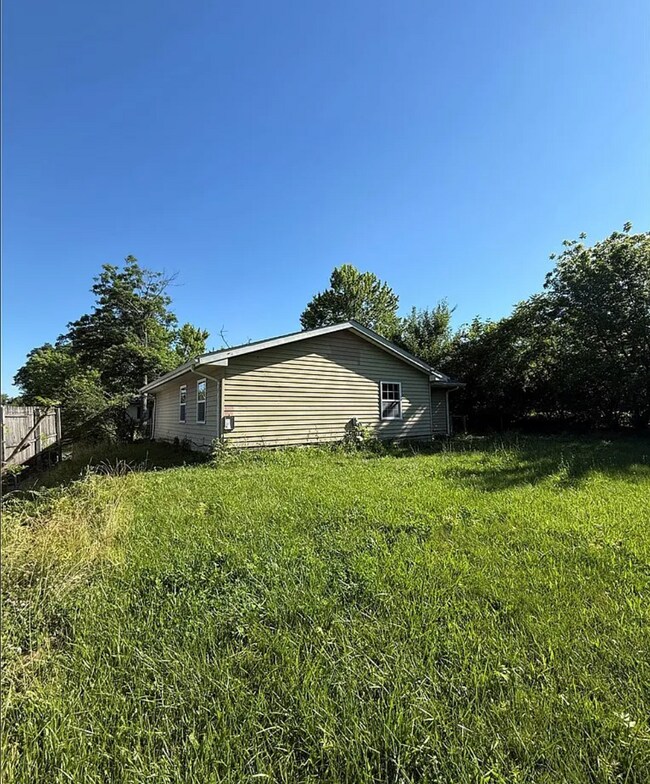 Building Photo - 3540 Teaberry Dr