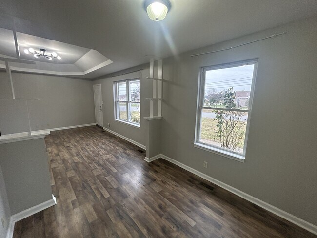 Building Photo - 1302 Sharptail Trail