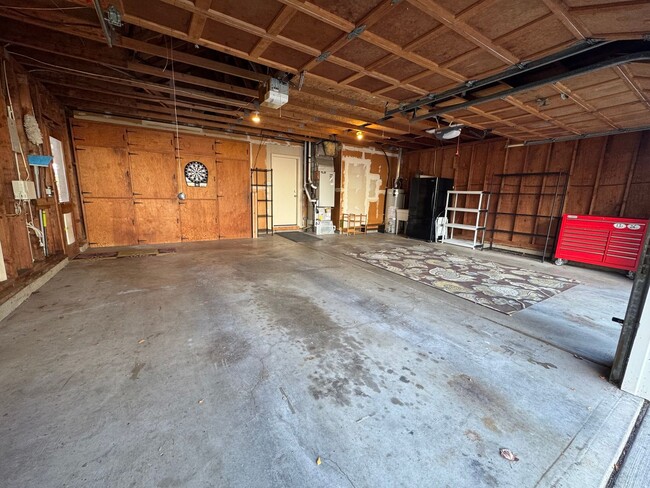Building Photo - 14920 NW Northumbria Ln