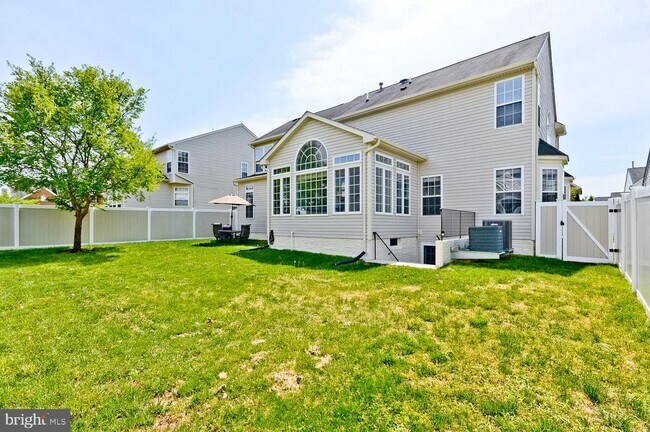 Building Photo - 8006 KINGSMILL Rd