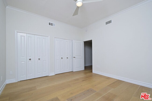Building Photo - 23637 Park Belmonte