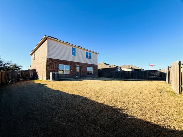 Building Photo - 223 Magnolia Dr