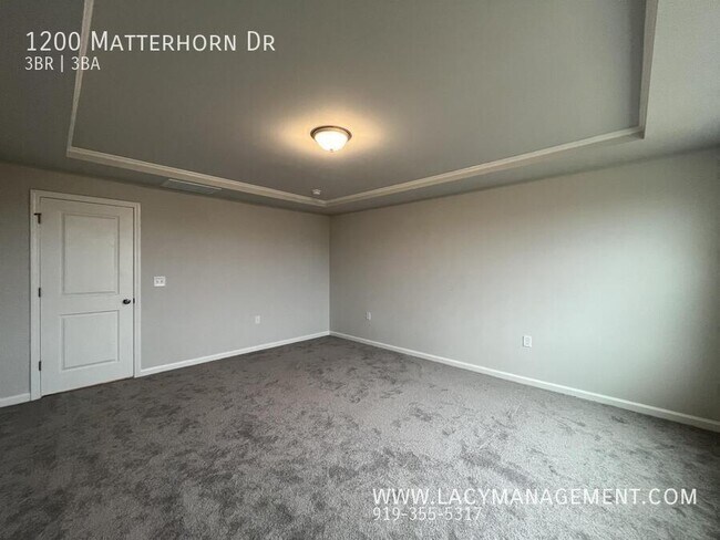 Building Photo - 1200 Matterhorn Dr