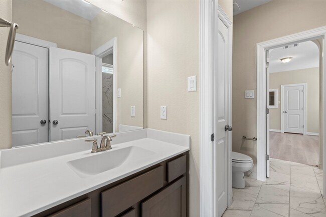 Building Photo - 3719 Savio River Ct