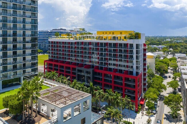 Building Photo - 90 FL-90