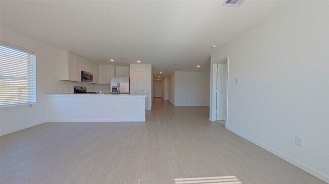 Building Photo - 29039 Grazing Plns Ln