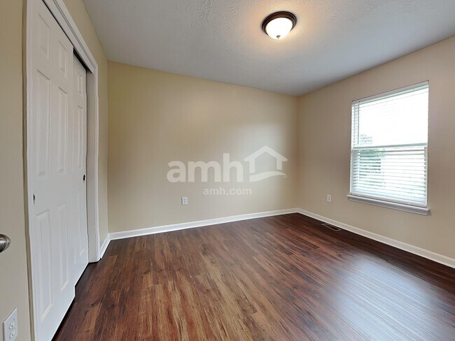 Building Photo - 3146 Old Glory Ln