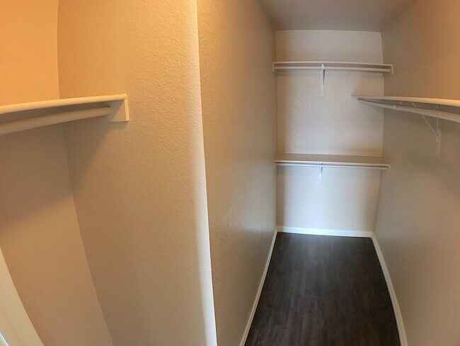 Building Photo - Northeast El Paso 4 Bed Refrig A/C