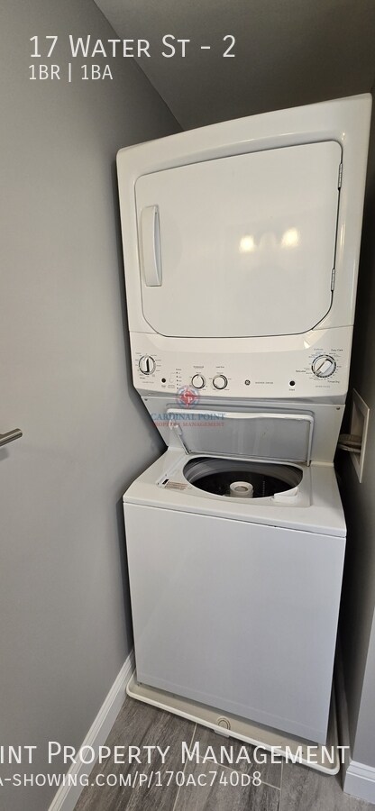 Building Photo - 17 Water St