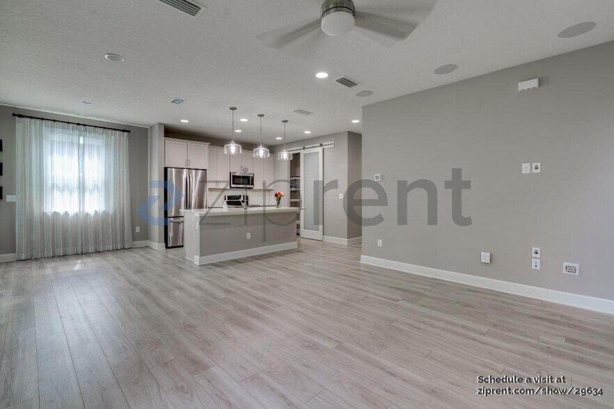 Building Photo - 9347 Scaup Way