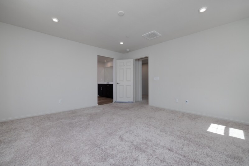 Building Photo - 26549 Brightstone Dr