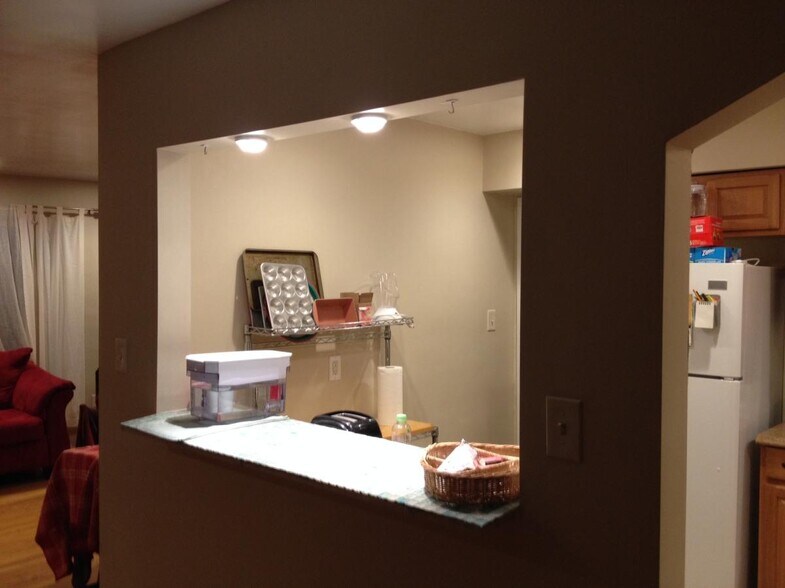 Building Photo - 17 Unger Ln