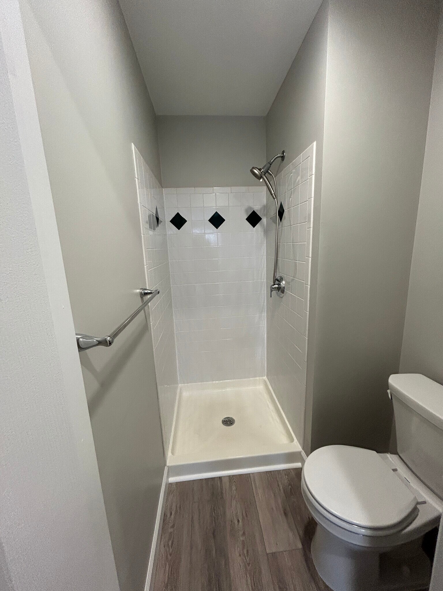 Building Photo - 138 Mike Ct