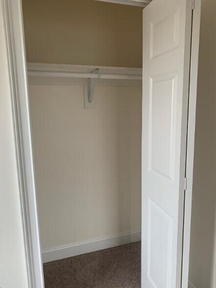 Building Photo - 249 Main St