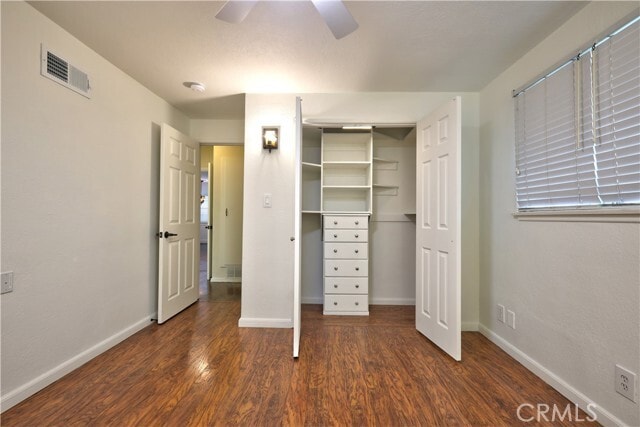 Building Photo - 247 E Hurst St