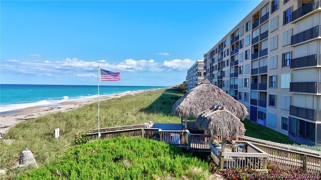 Building Photo - 10200 S Ocean Dr