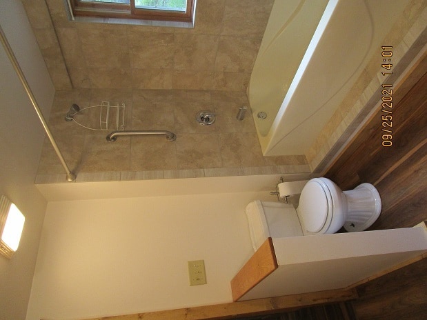 Bathroom #2 - E10540 E Salem Ridge Rd