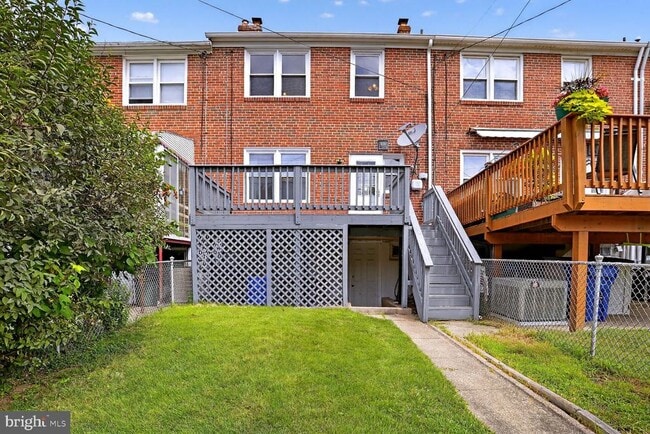 Building Photo - 1207 Cedarcroft Rd