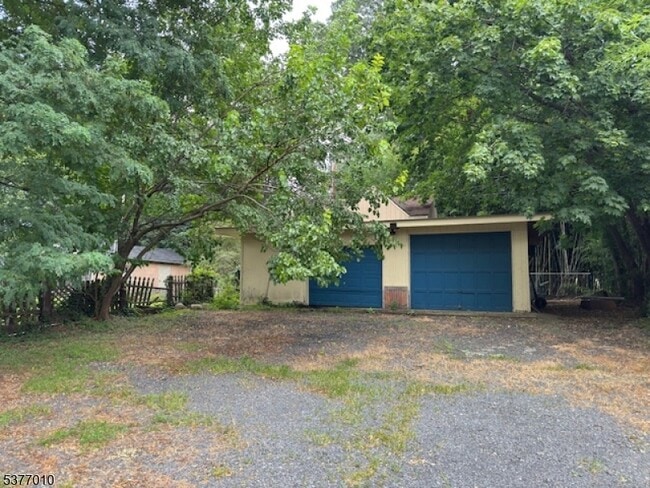 Building Photo - 107 Glenridge Ave