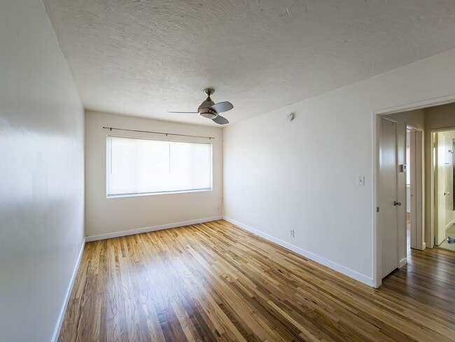 Building Photo - 2BD/1BA In LA's most Vibrant and Eclectic ...