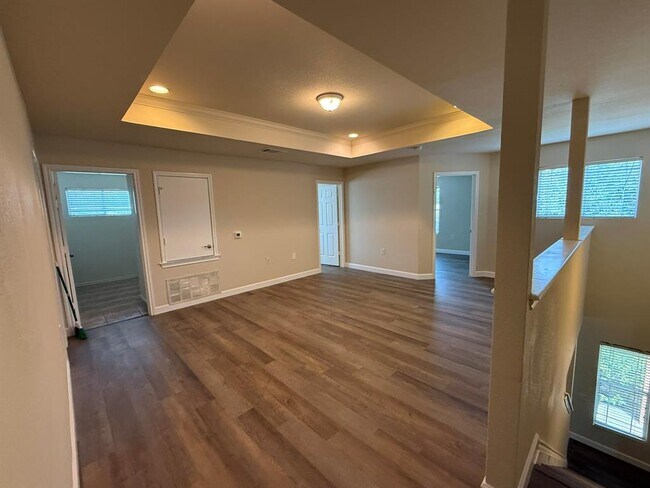 Building Photo - 1608 Anise Dr