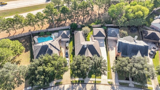 Building Photo - 3223 Logan Crest Ct