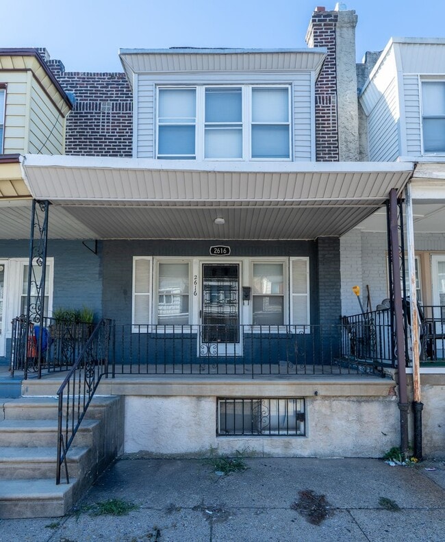 Building Photo - Elmwood Park area newly renovated 3 bedroom